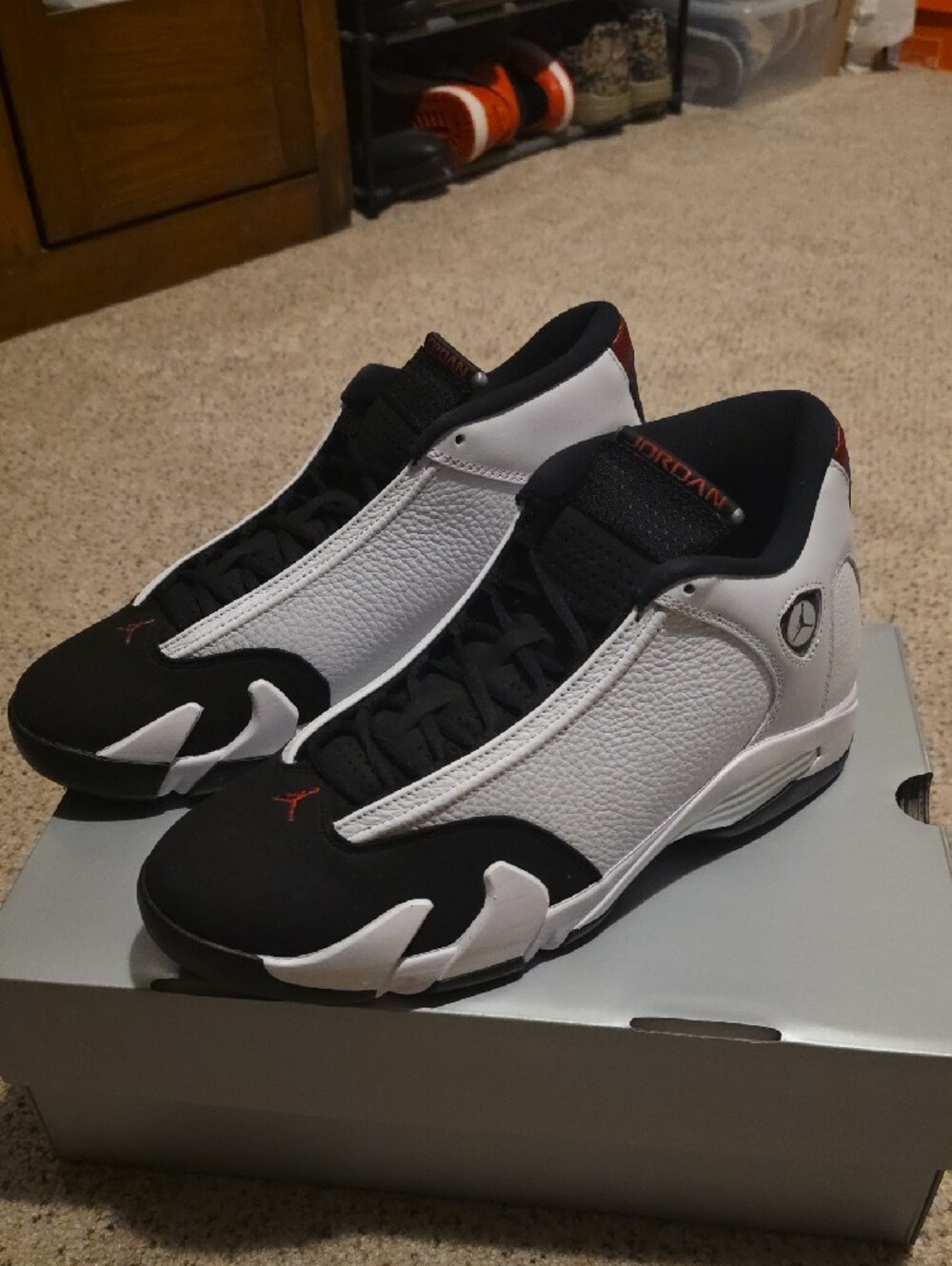 Jordan Black, White & Red Retro Basketball Shoes - Picture 3 of 5